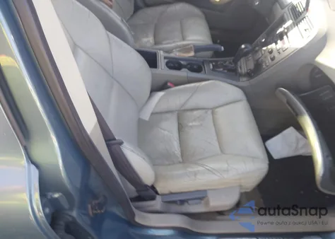 2003 Volvo V70 T5 z USA, uszkodzony, nr VIN YV1SW53D532286255